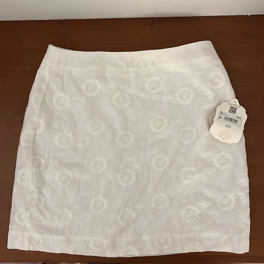 Altar’d State white floral mini skirt size small new with tags